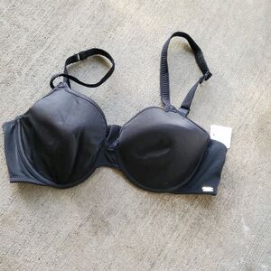 Essential Bodywear black underwire lace back bra size 38B